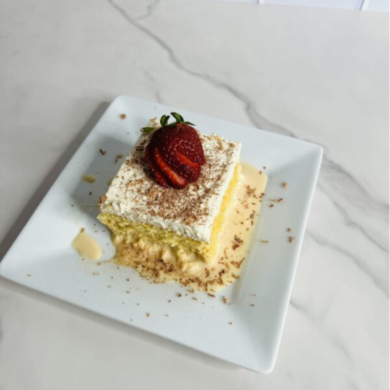 TRES LECHES CAKE SLICE-ORGANIC Main Image